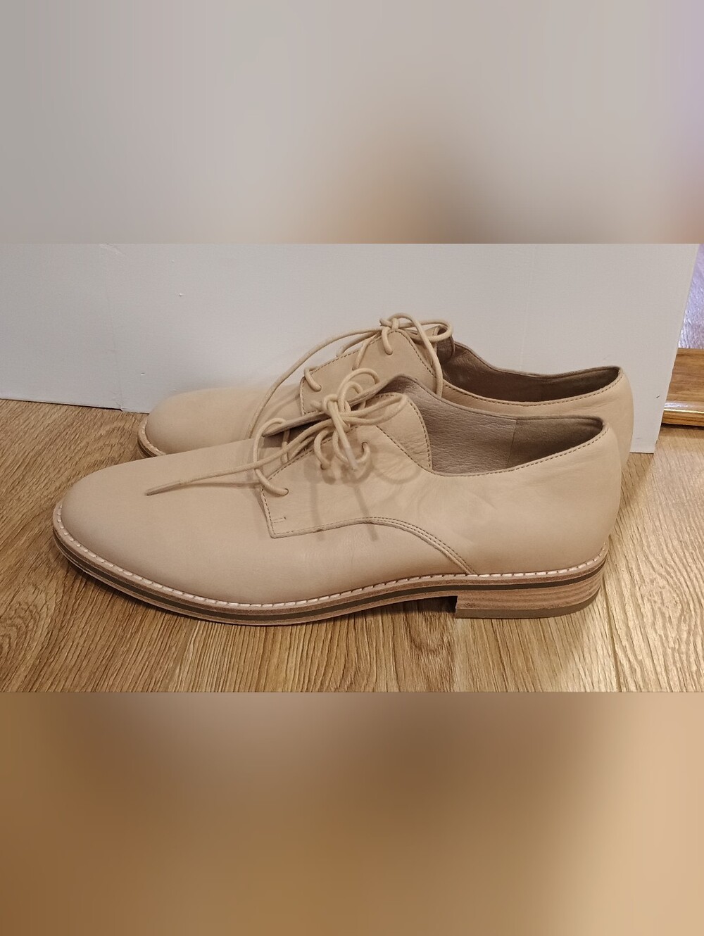 Eileen Fisher Beige Leather Oxford Shoes Women's Size 8 - Picture 6 of 6